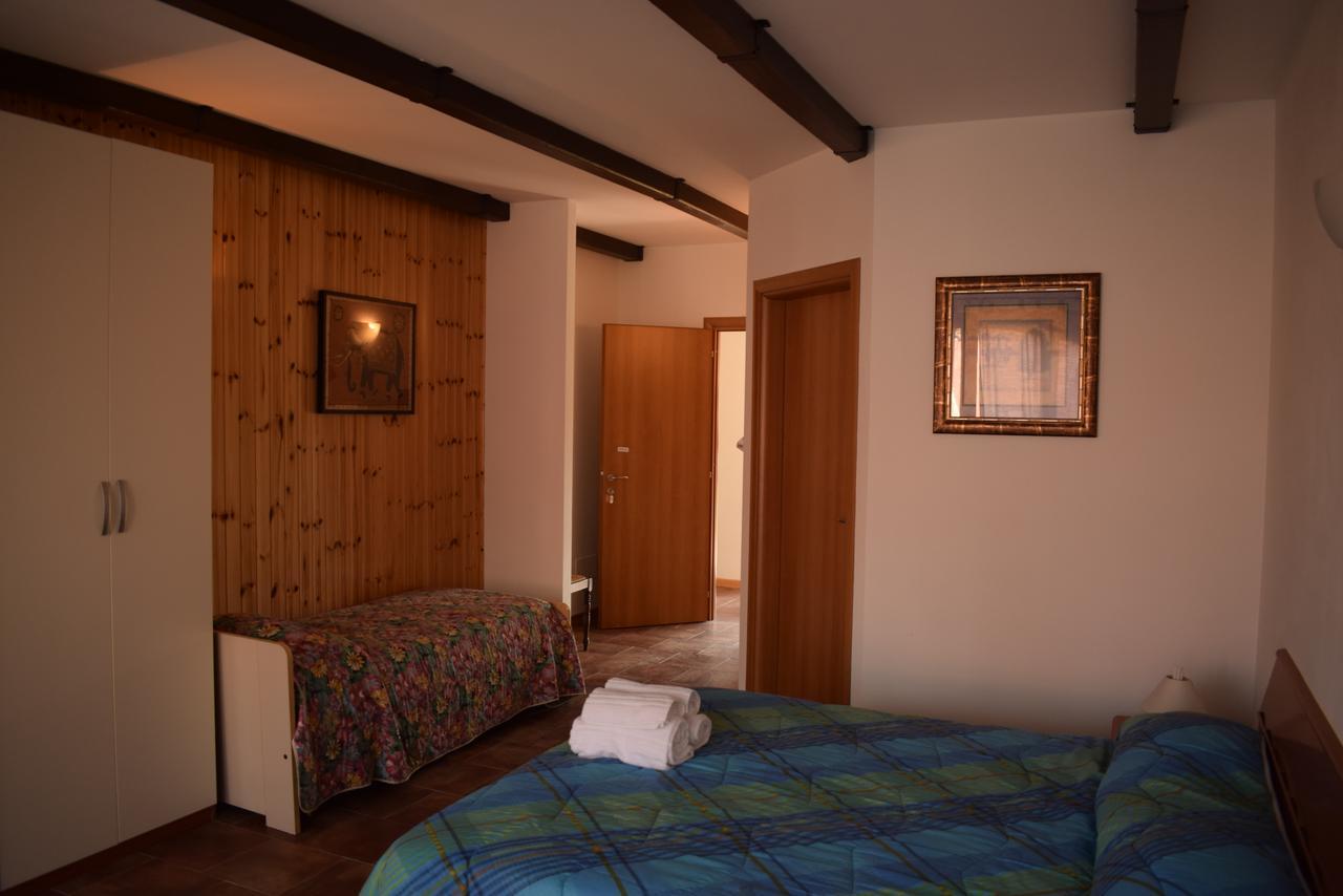Agriturismo Mulino Bianco Лонато Екстер'єр фото